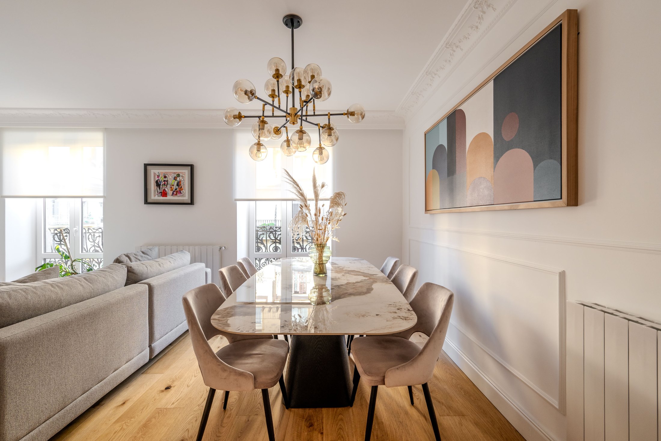 Dining room at Cathedral Prestige Suite