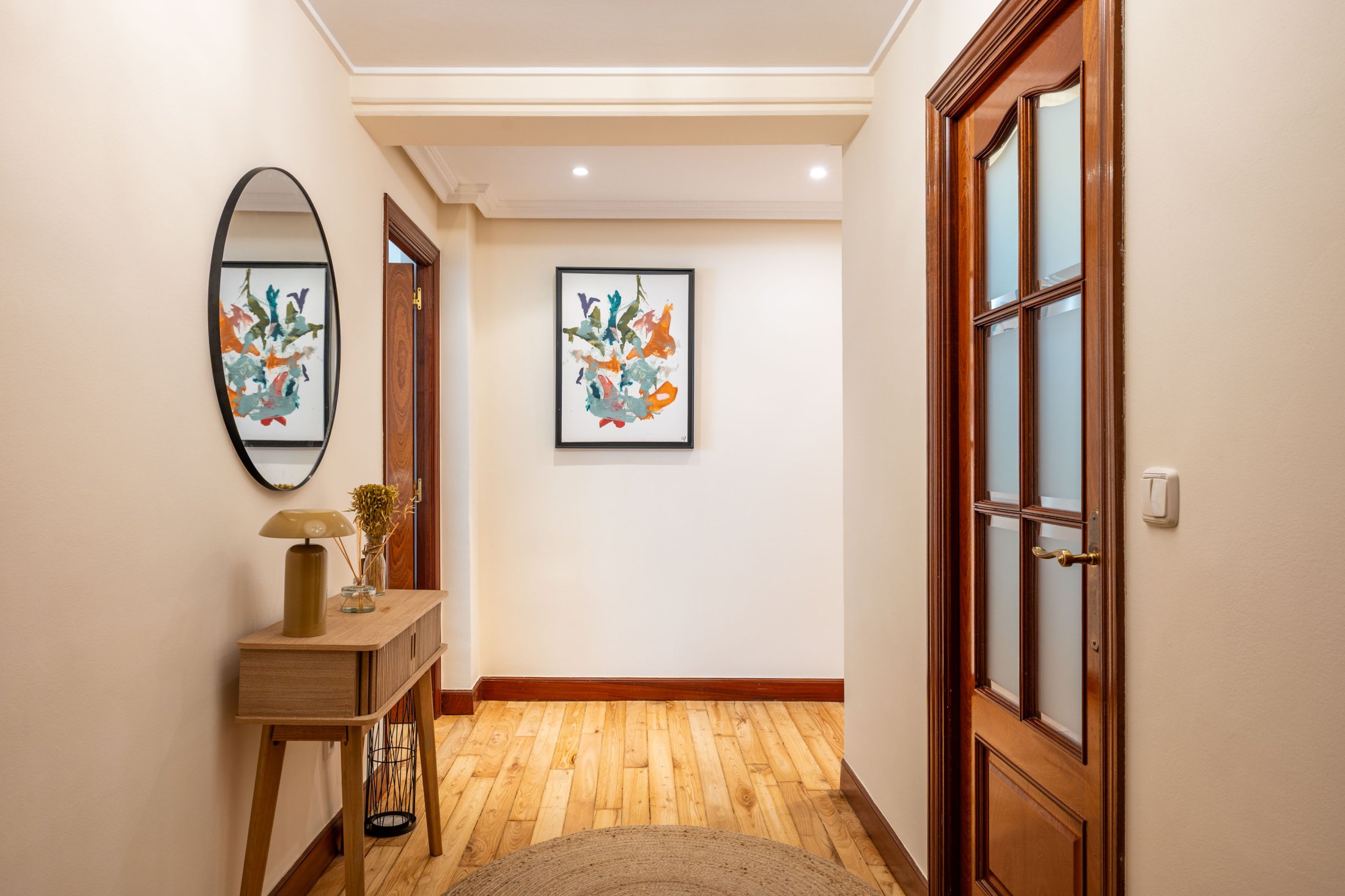 Gros Urban Glow Apartment - photograph 1